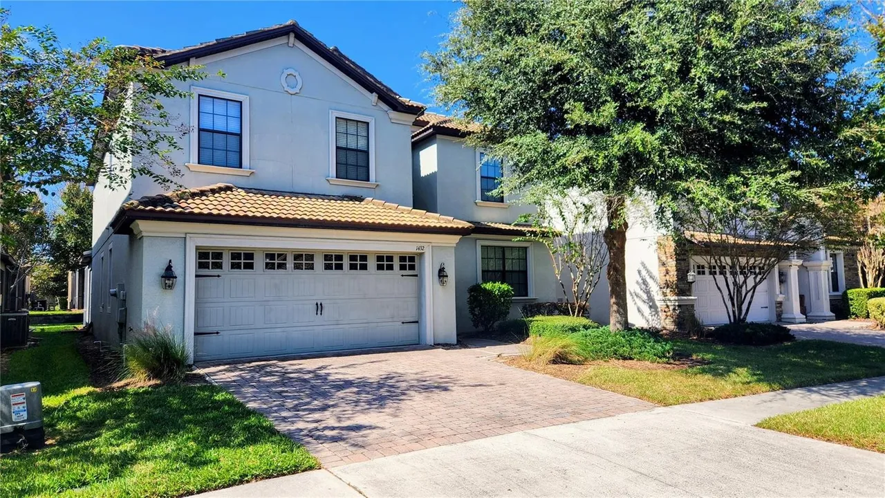 Slide show image of the Orlando Florida Home for Sale 02