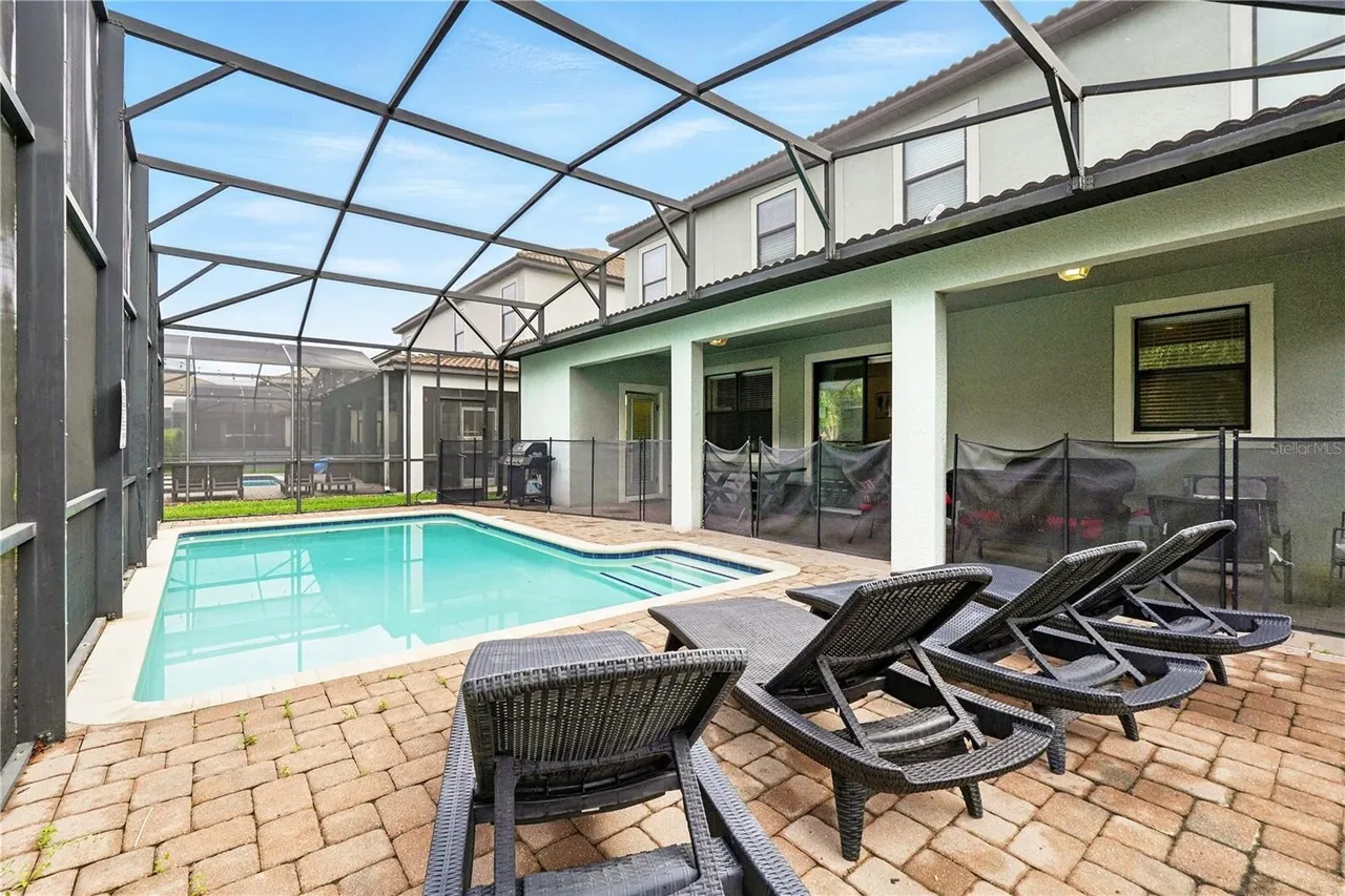 Slide show image of the Orlando Florida Home for Sale 05