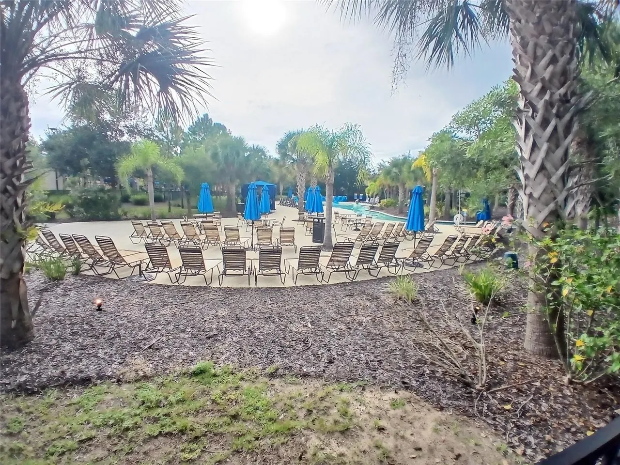 Slide show image of the Orlando Florida Home for Sale 59