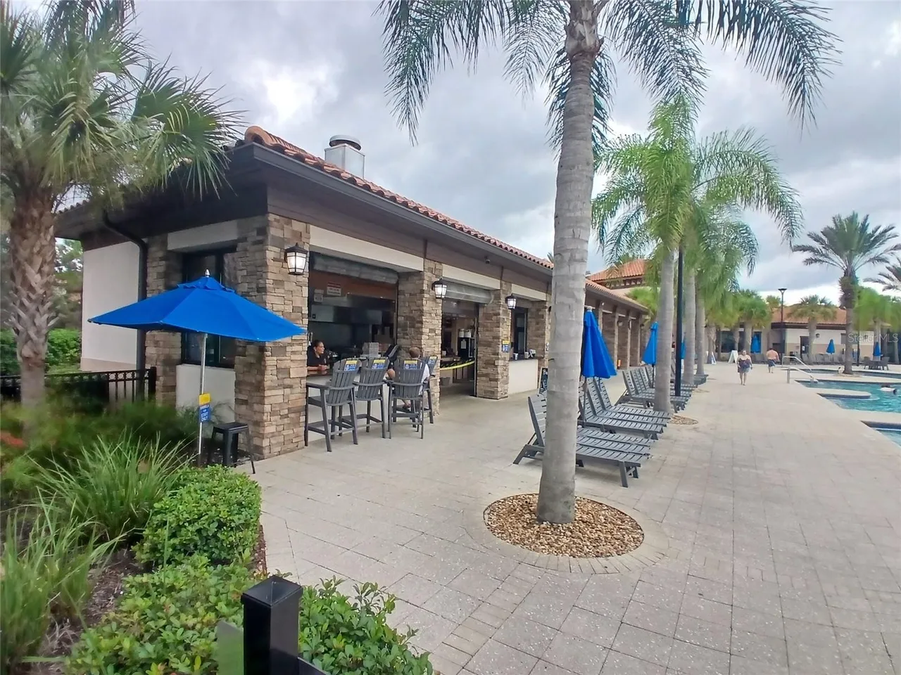 Slide show image of the Orlando Florida Home for Sale 68