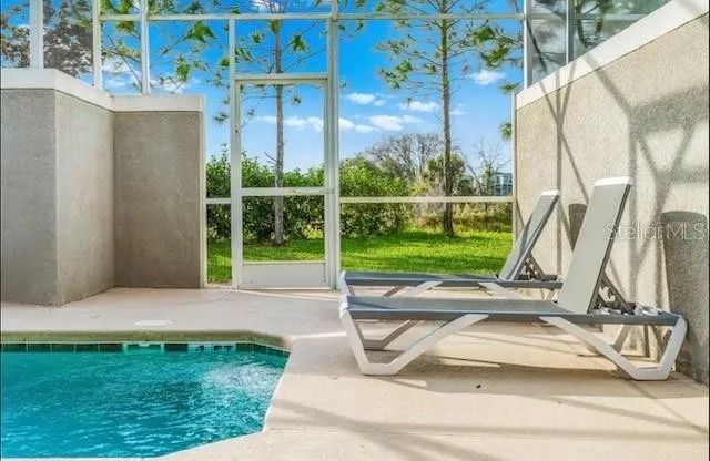 Slide show image of the Orlando Florida Home for Sale 28