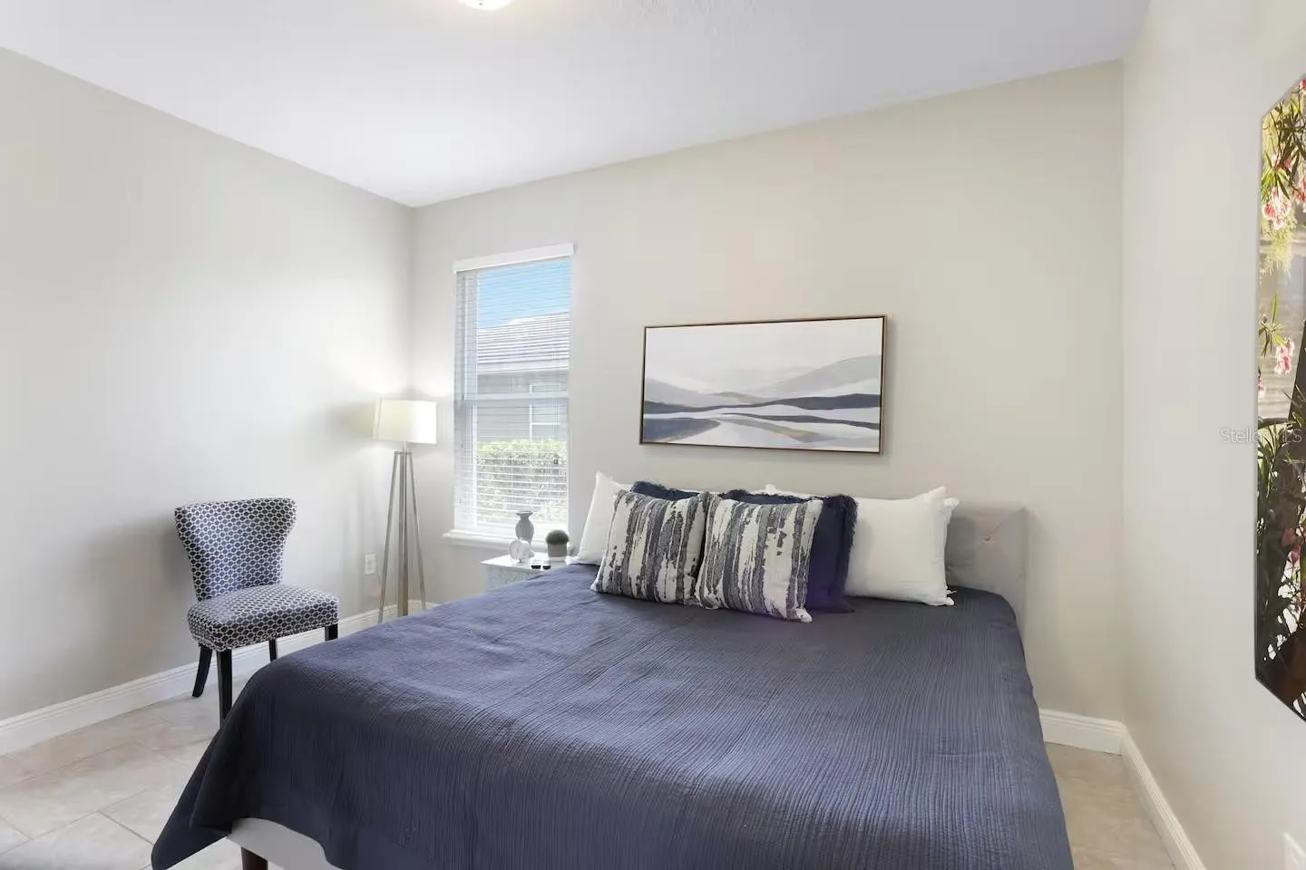 Slide show image of the Orlando Florida Home for Sale 21