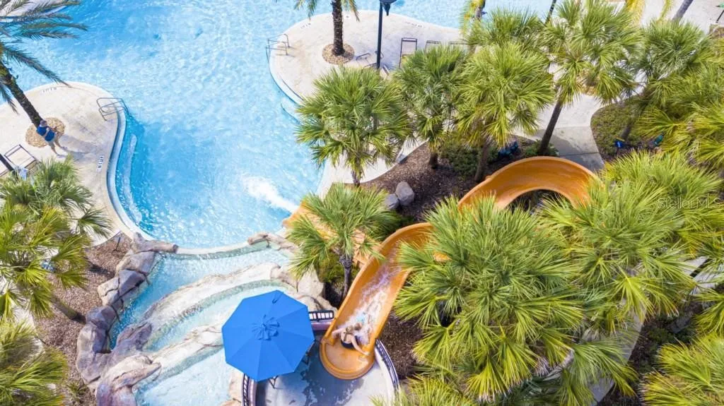 Slide show image of the Orlando Florida Home for Sale 36