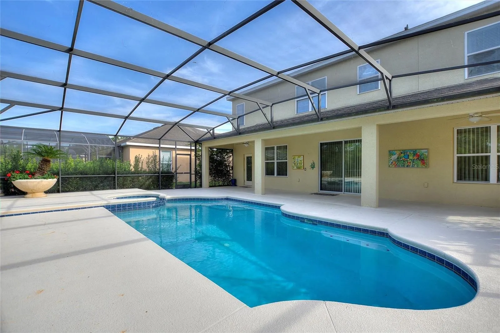 Slide show image of the Orlando Florida Home for Sale 47