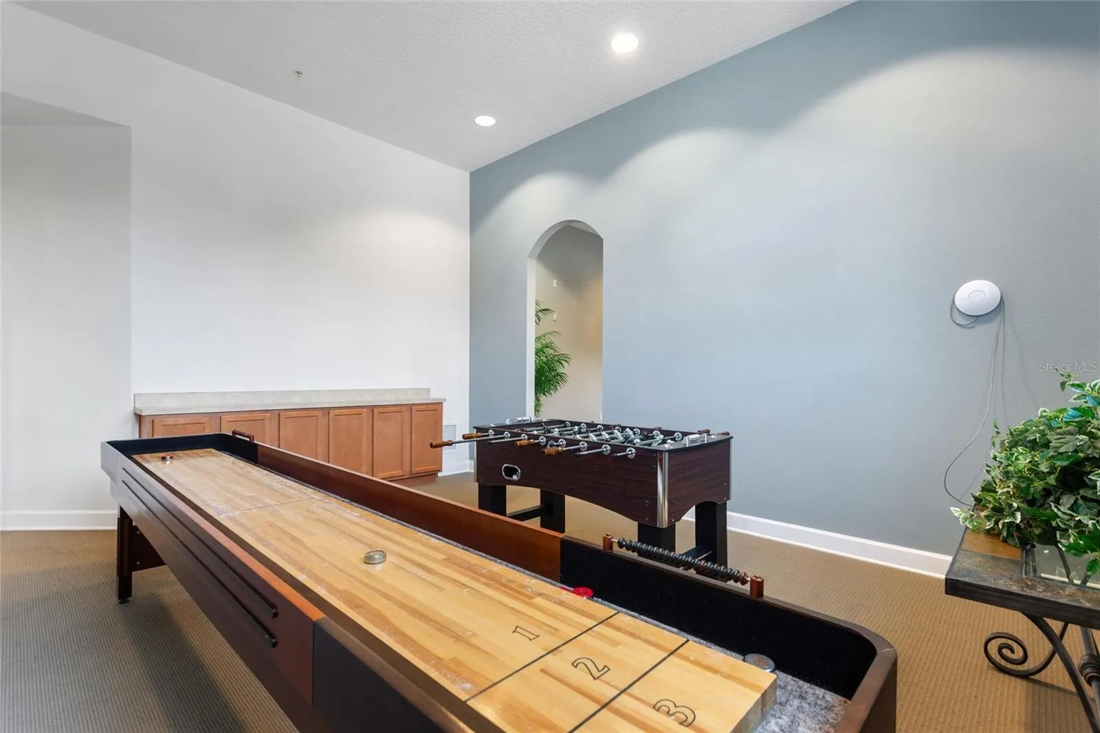 Slide show image of the Orlando Florida Home for Sale 70