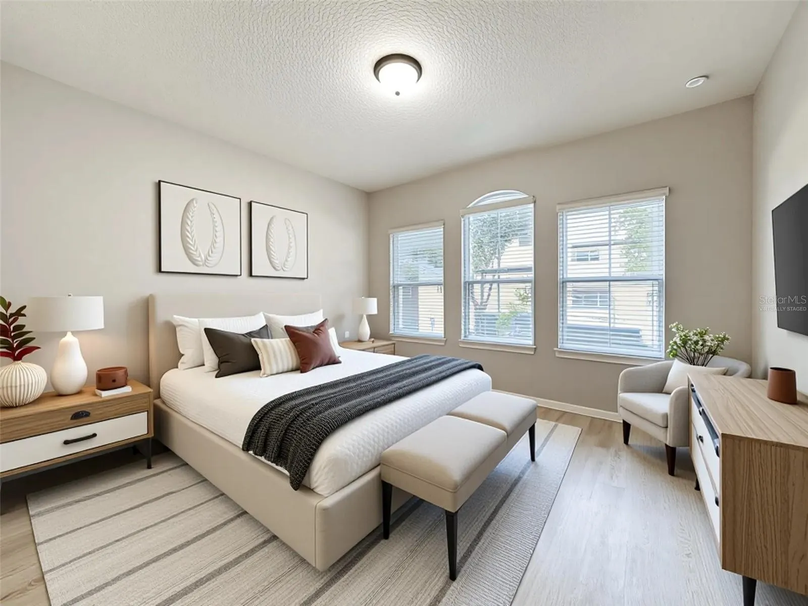 Slide show image of the Orlando Florida Home for Sale 11