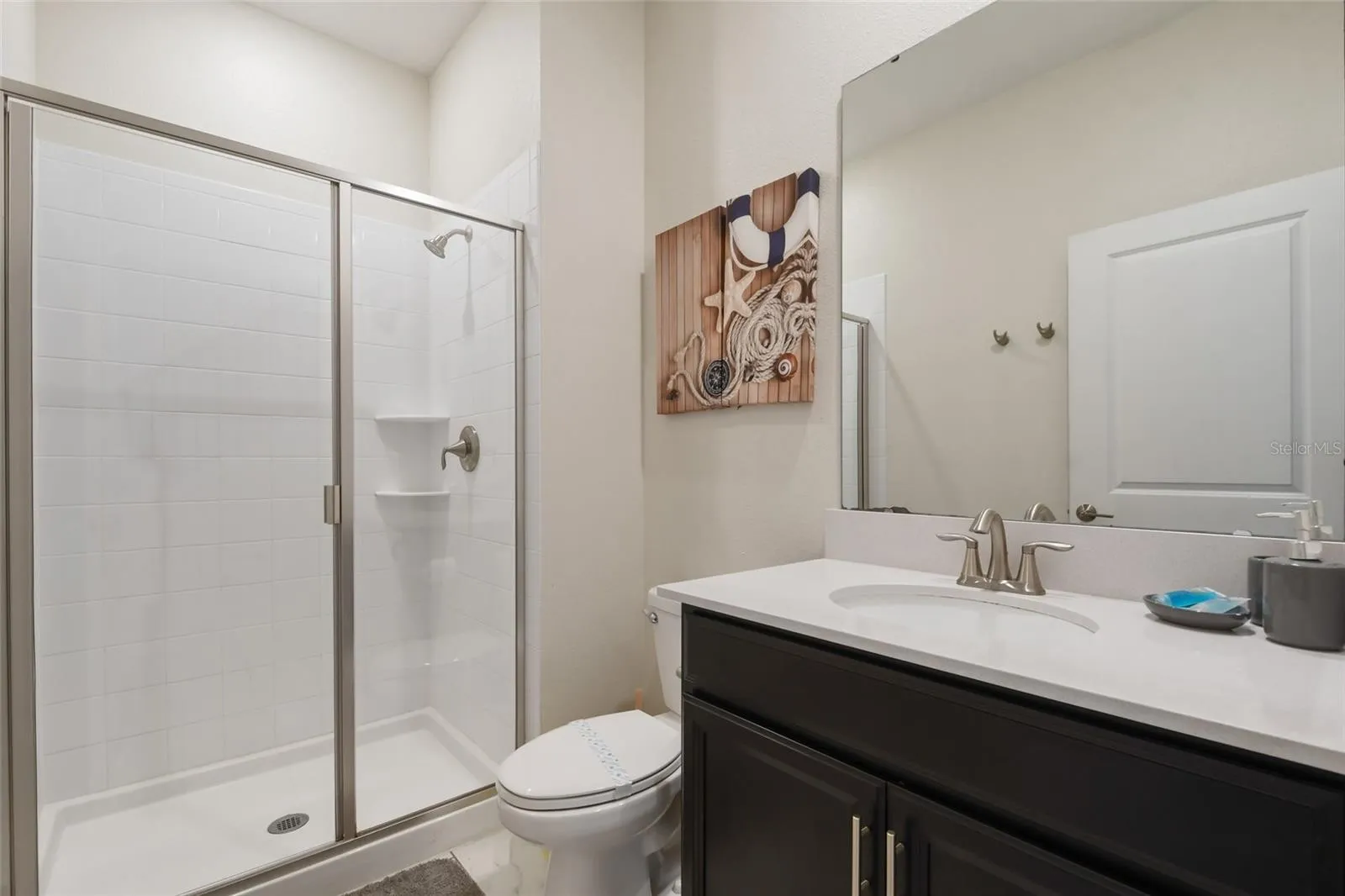 Slide show image of the Orlando Florida Home for Sale 08