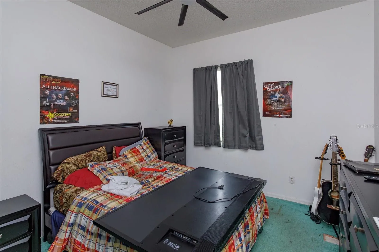 Slide show image of the Orlando Florida Home for Sale 17