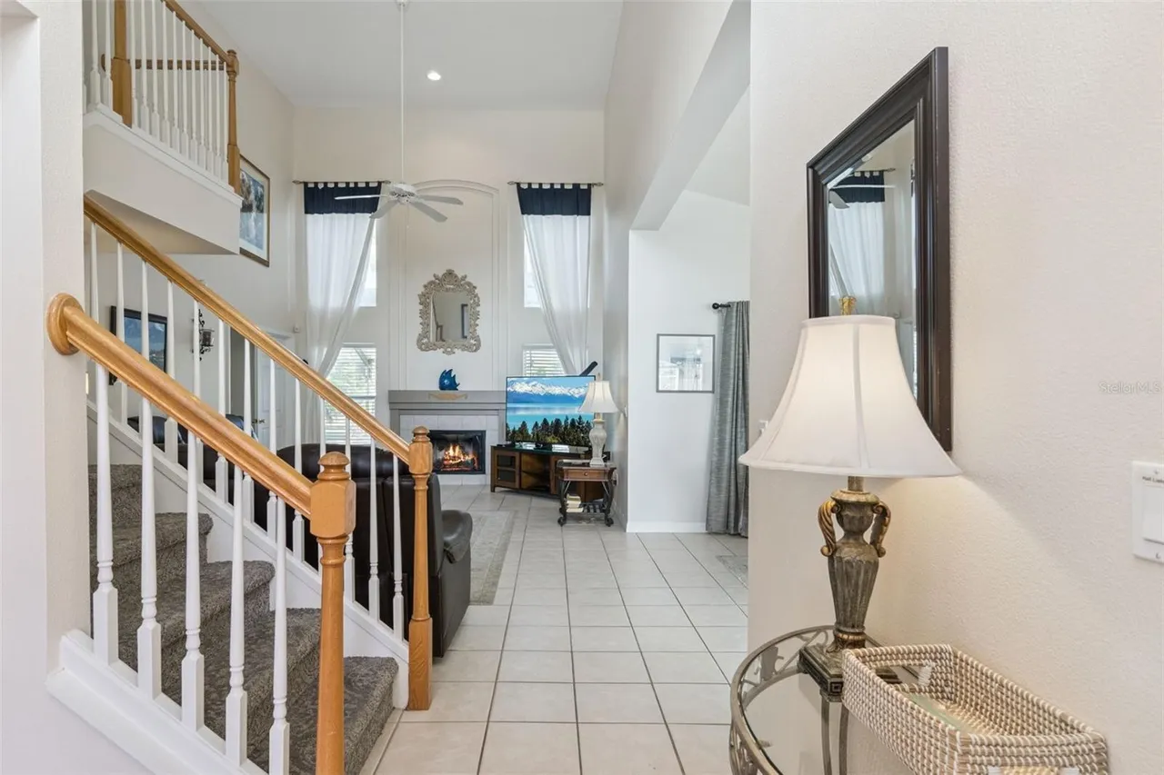 Slide show image of the Orlando Florida Home for Sale 05